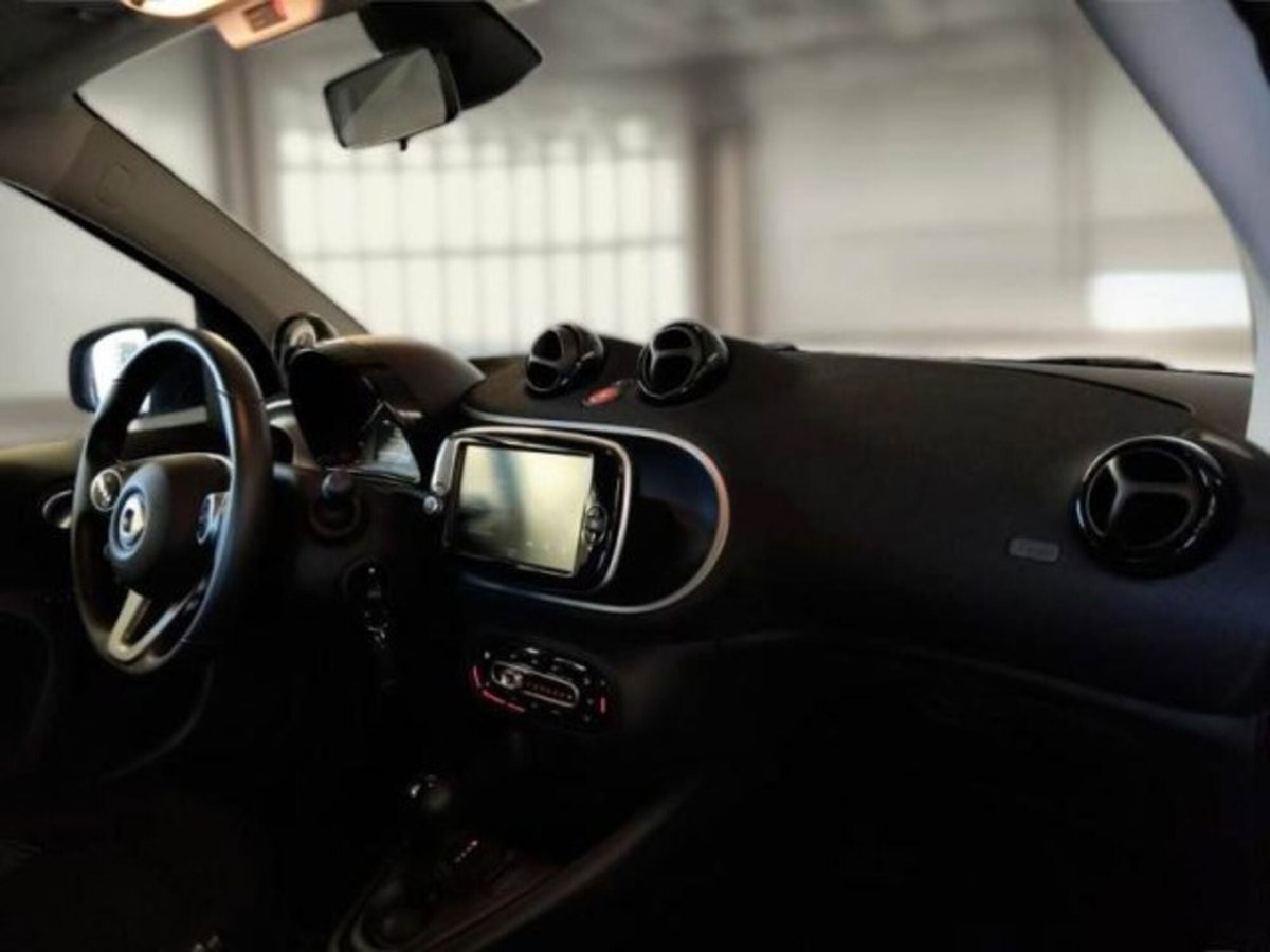 smart Fortwo EQ Passion Nightsky (3)