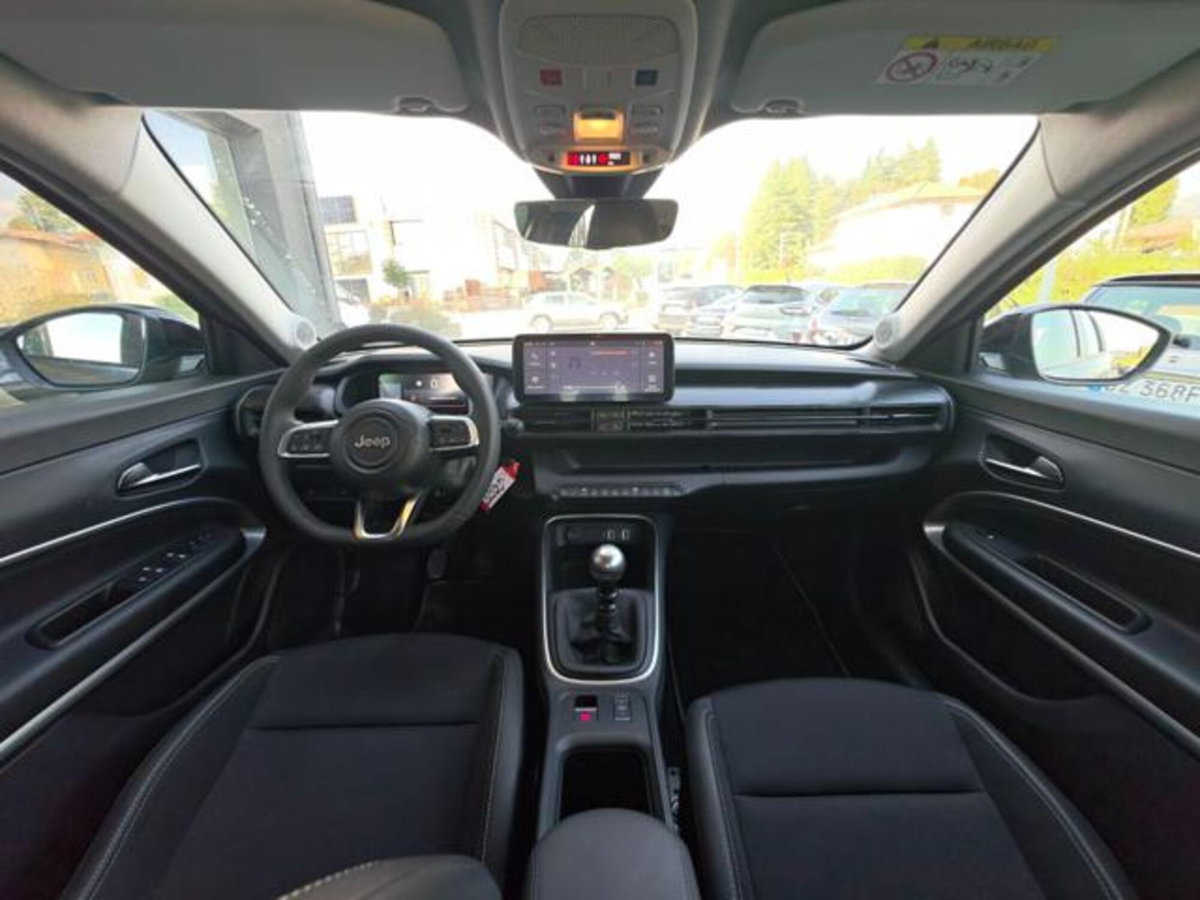 Jeep Avenger 1.2 turbo Altitude fwd 100cv (12)