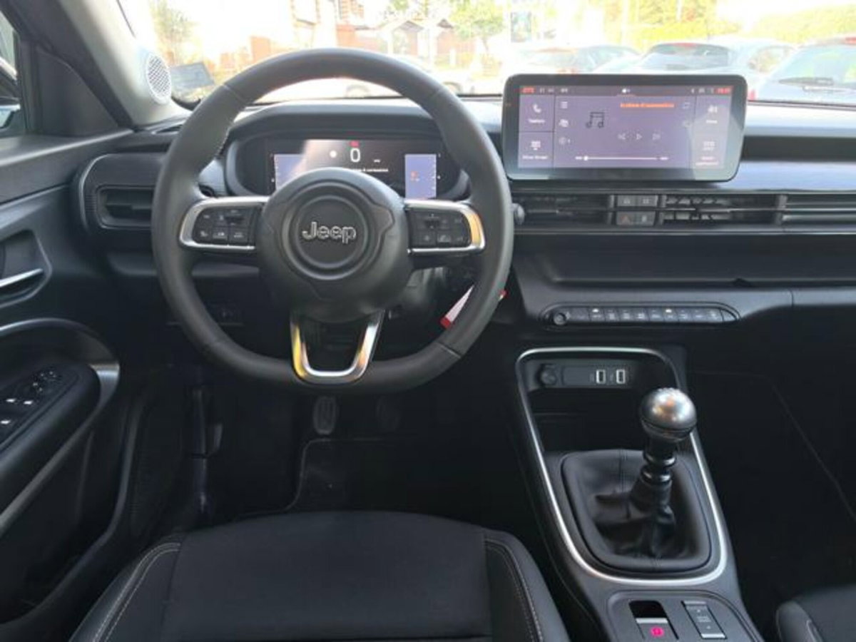 Jeep Avenger 1.2 turbo Altitude fwd 100cv (13)
