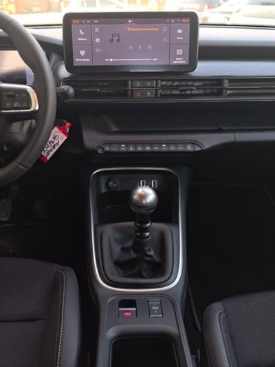 Jeep Avenger 1.2 turbo Altitude fwd 100cv (15)