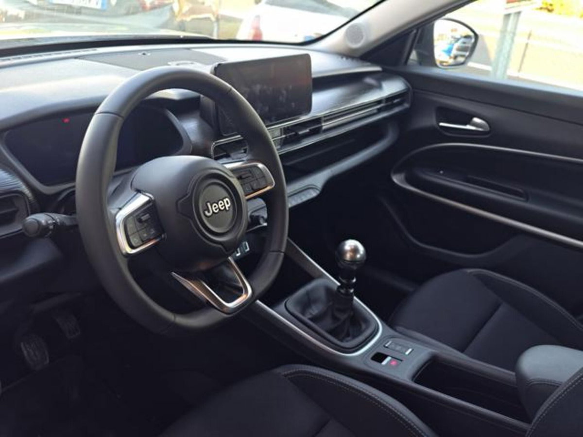 Jeep Avenger 1.2 turbo Altitude fwd 100cv (7)