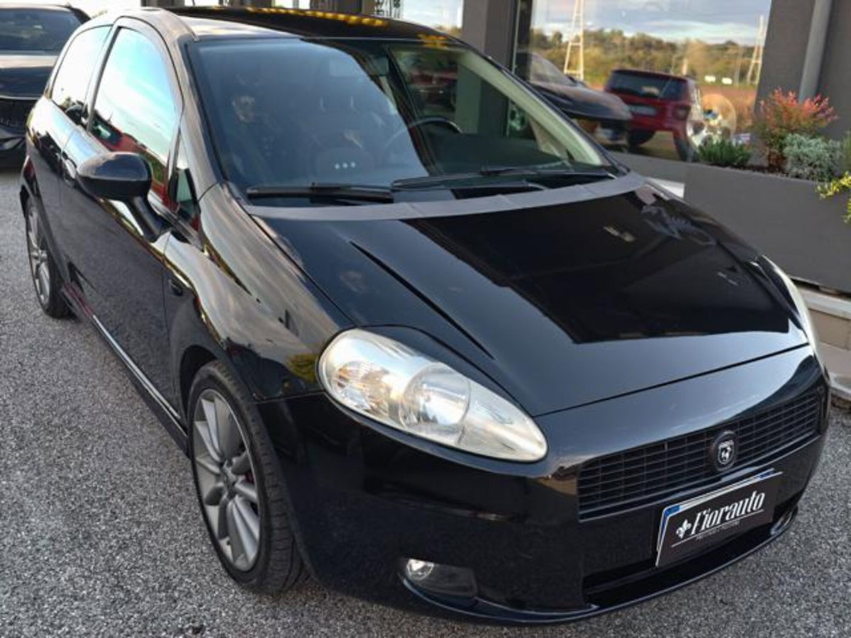 Fiat Grande Punto 1.4 T-Jet 16V 3 porte Sport (2)