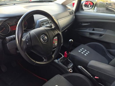 Fiat Grande Punto 1.4 T-Jet 16V 3 porte Sport (8)