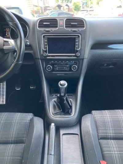Volkswagen Golf 2.0 TDI 170CV DPF 5p. GTD (12)