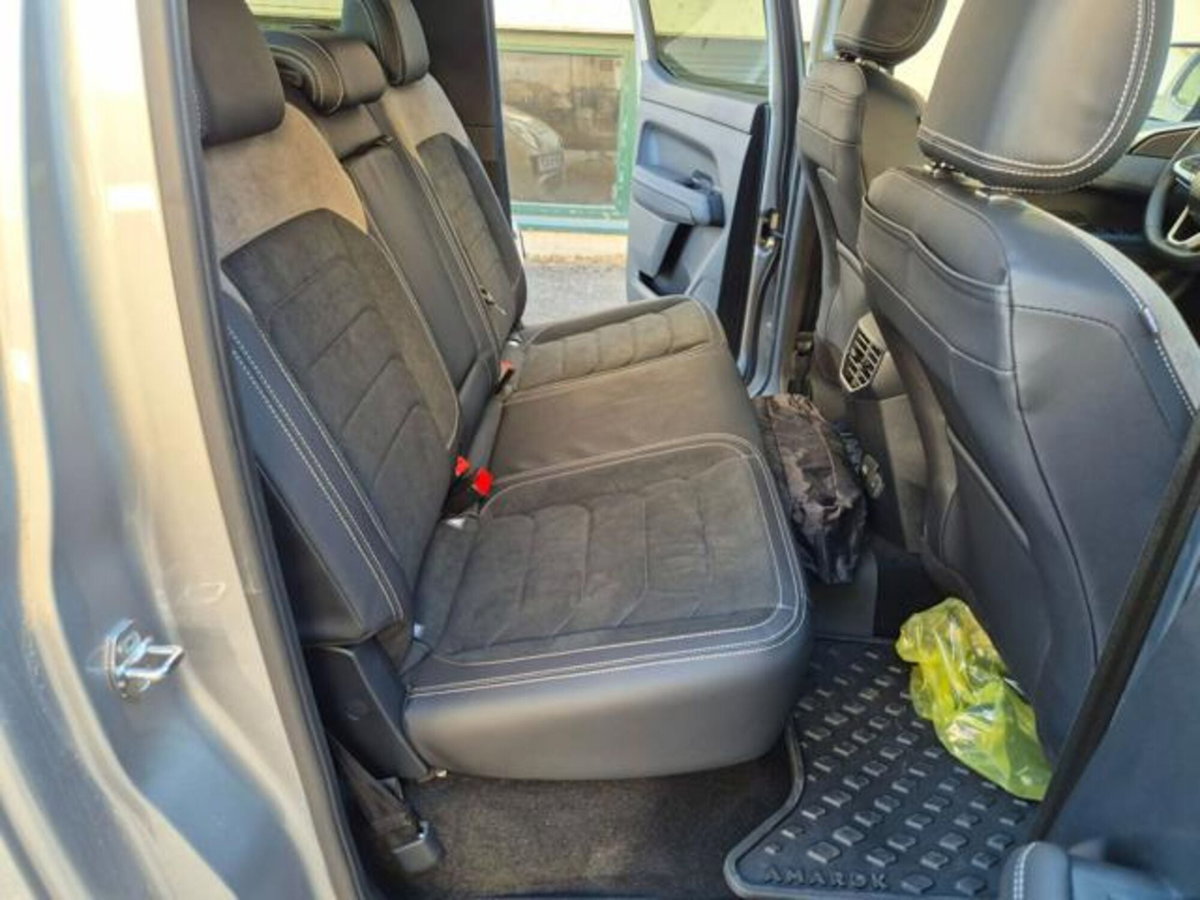 Volkswagen Amarok 3.0 tdi V6 Style 4motion auto (11)