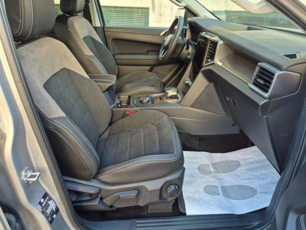 Volkswagen Amarok 3.0 tdi V6 Style 4motion auto (12)