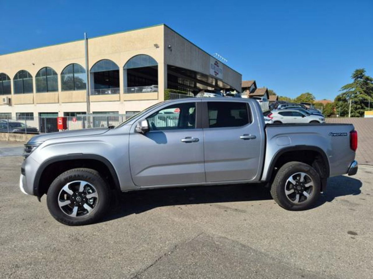 Volkswagen Amarok 3.0 tdi V6 Style 4motion auto (3)