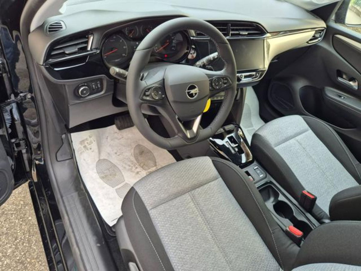 Opel Corsa 1.2 hybrid 100cv dct6 (10)