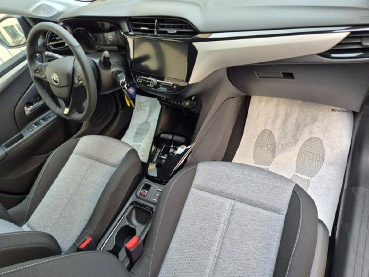 Opel Corsa 1.2 hybrid 100cv dct6 (12)