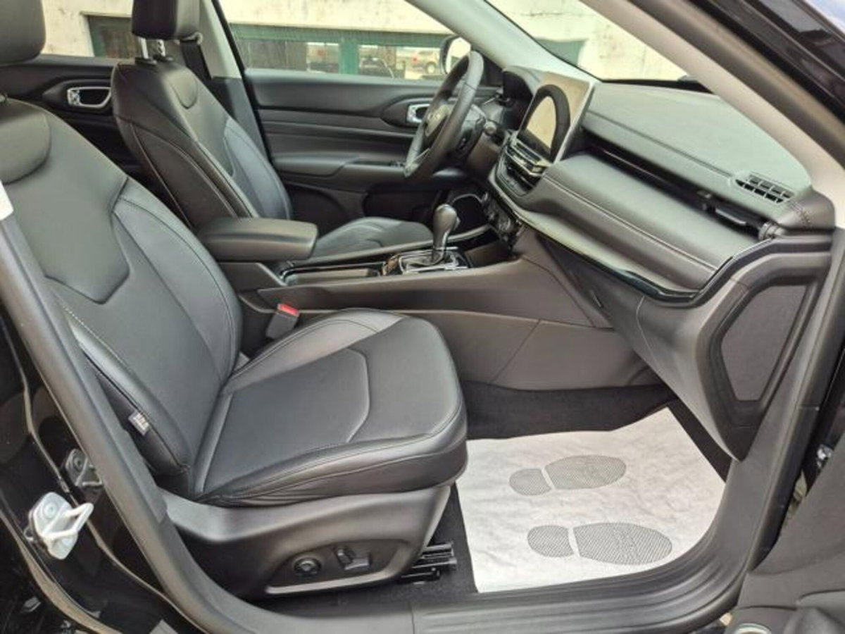 Jeep Compass 1.5 turbo t4 mhev Summit 2wd 130cv dct (14)