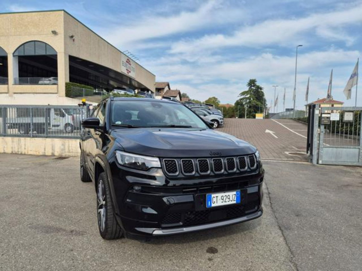 Jeep Compass 1.5 turbo t4 mhev Summit 2wd 130cv dct (4)