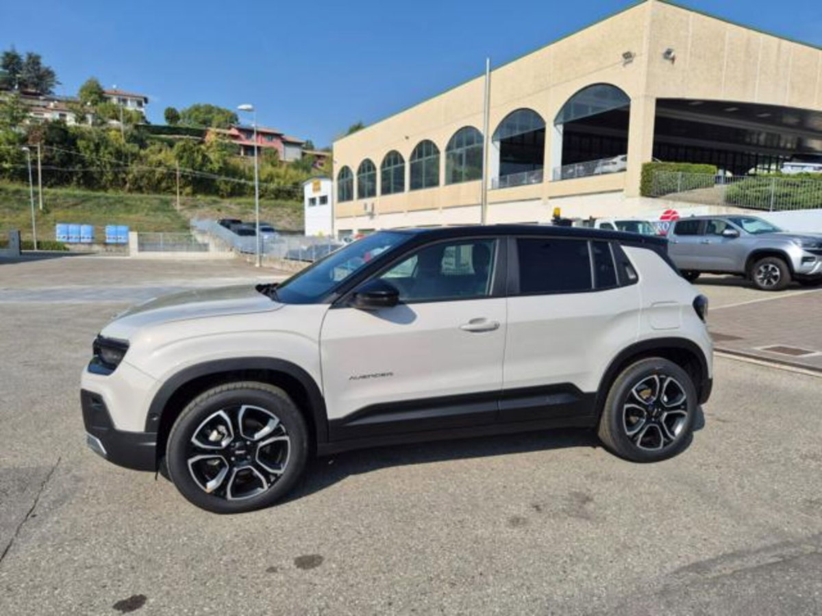 Jeep Avenger 1.2 turbo Summit fwd 100cv (3)