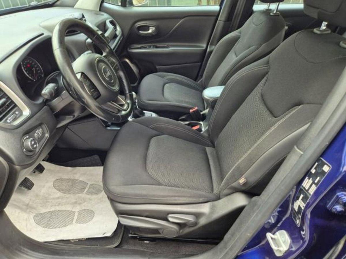 Jeep Renegade 1.6 Mjt 120 CV Limited (9)