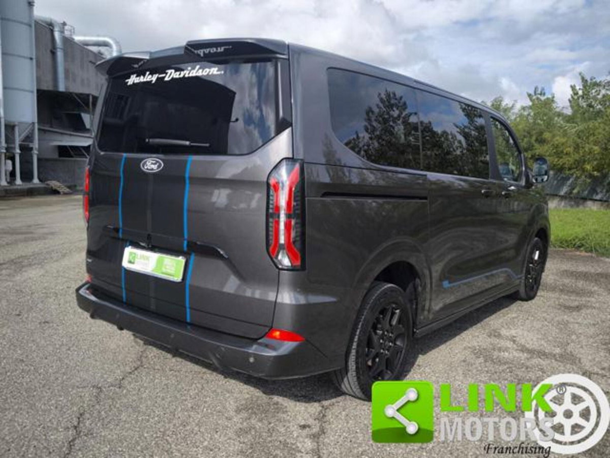 Ford Tourneo Custom 340 2.5 Duratec phev 233cv Sport L1H1 (3)