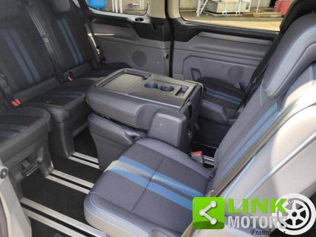 Ford Tourneo Custom 340 2.5 Duratec phev 233cv Sport L1H1 (6)