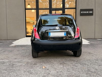Lancia Ypsilon Oro 100 (6)