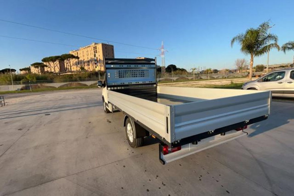 Maxus Deliver Furgone Deliver 9 2.0 crdi 150cv L3H3 rwd (5)