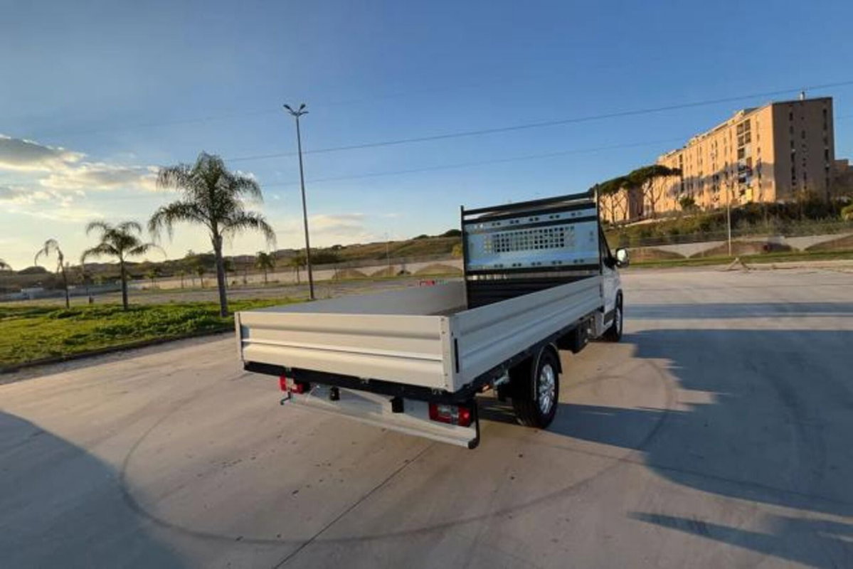 Maxus Deliver Furgone Deliver 9 2.0 crdi 150cv L3H3 rwd (7)