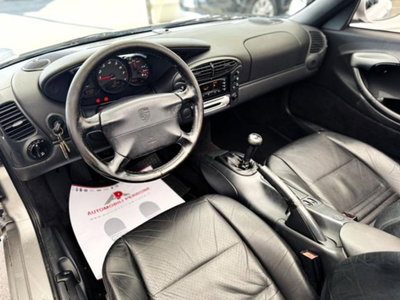 Porsche Boxster 2.5i 24V cat (7)