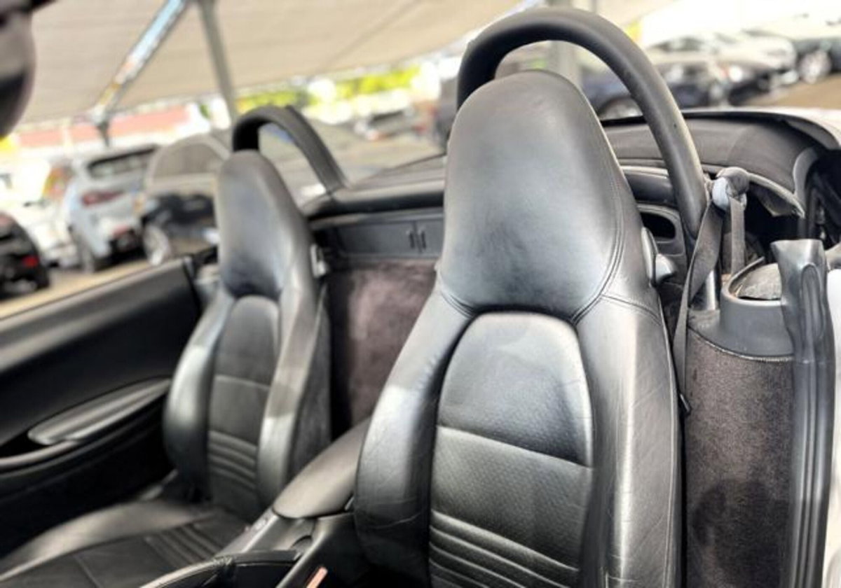 Porsche Boxster 2.5i 24V cat (9)