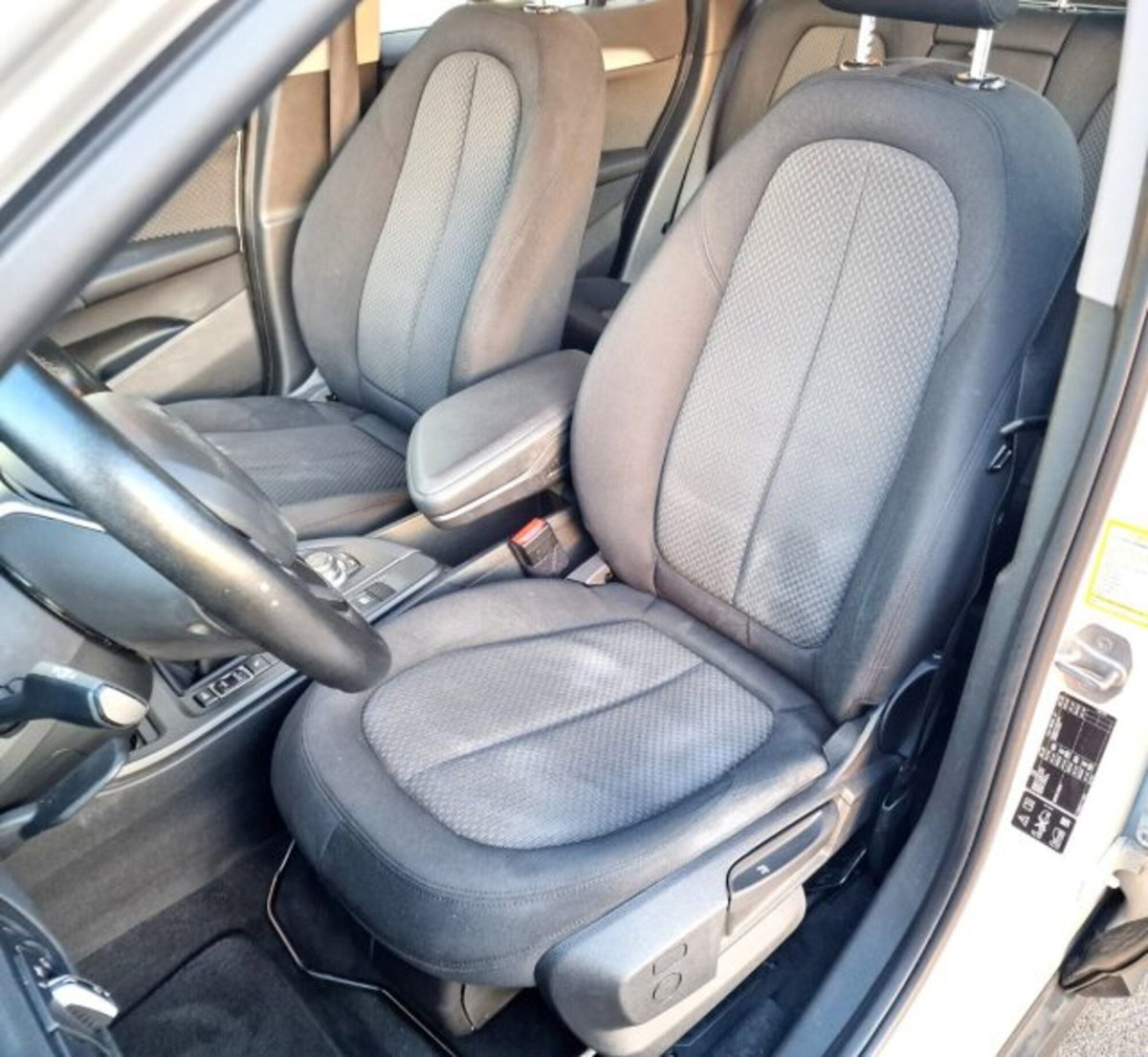 BMW X1 xDrive18d Business Advantage (12)