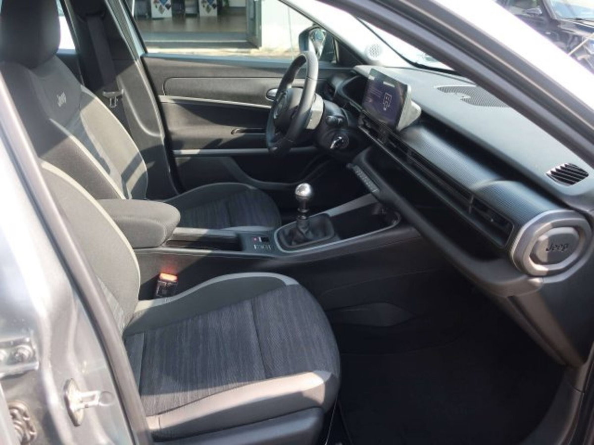 Jeep Avenger 1.2 turbo Longitude fwd 100cv (7)