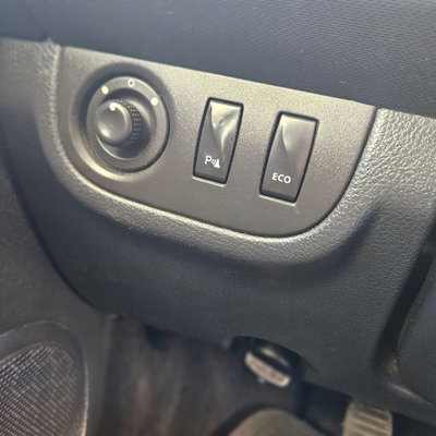 Dacia Sandero 1.5 dCi 8V 90CV S&S Serie Speciale Brave (11)