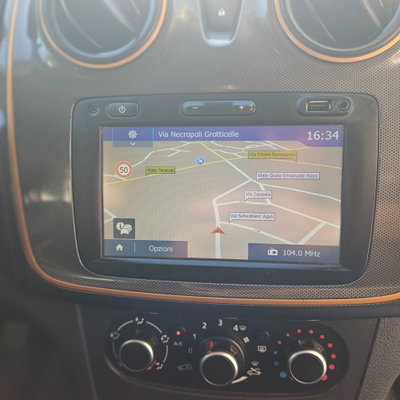 Dacia Sandero 1.5 dCi 8V 90CV S&S Serie Speciale Brave (12)