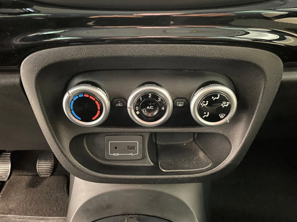 Fiat 500L 1.6 Multijet 105 CV Trekking (13)