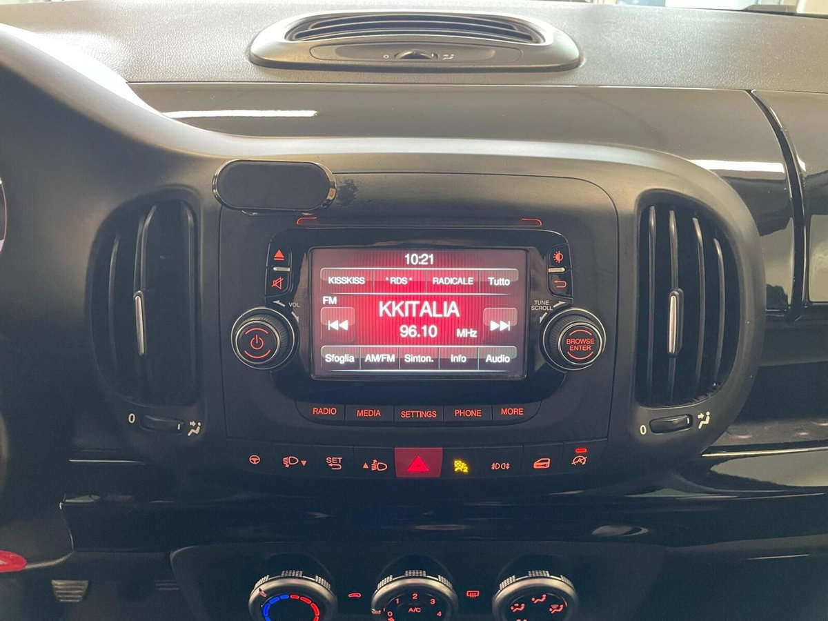 Fiat 500L 1.6 Multijet 105 CV Trekking (14)