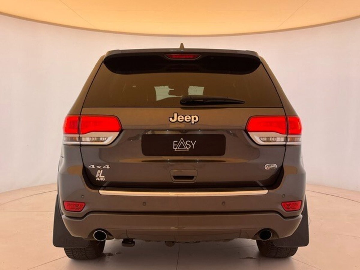 Jeep Grand Cherokee 3.0 V6 CRD 250 CV Multijet II Overland (6)