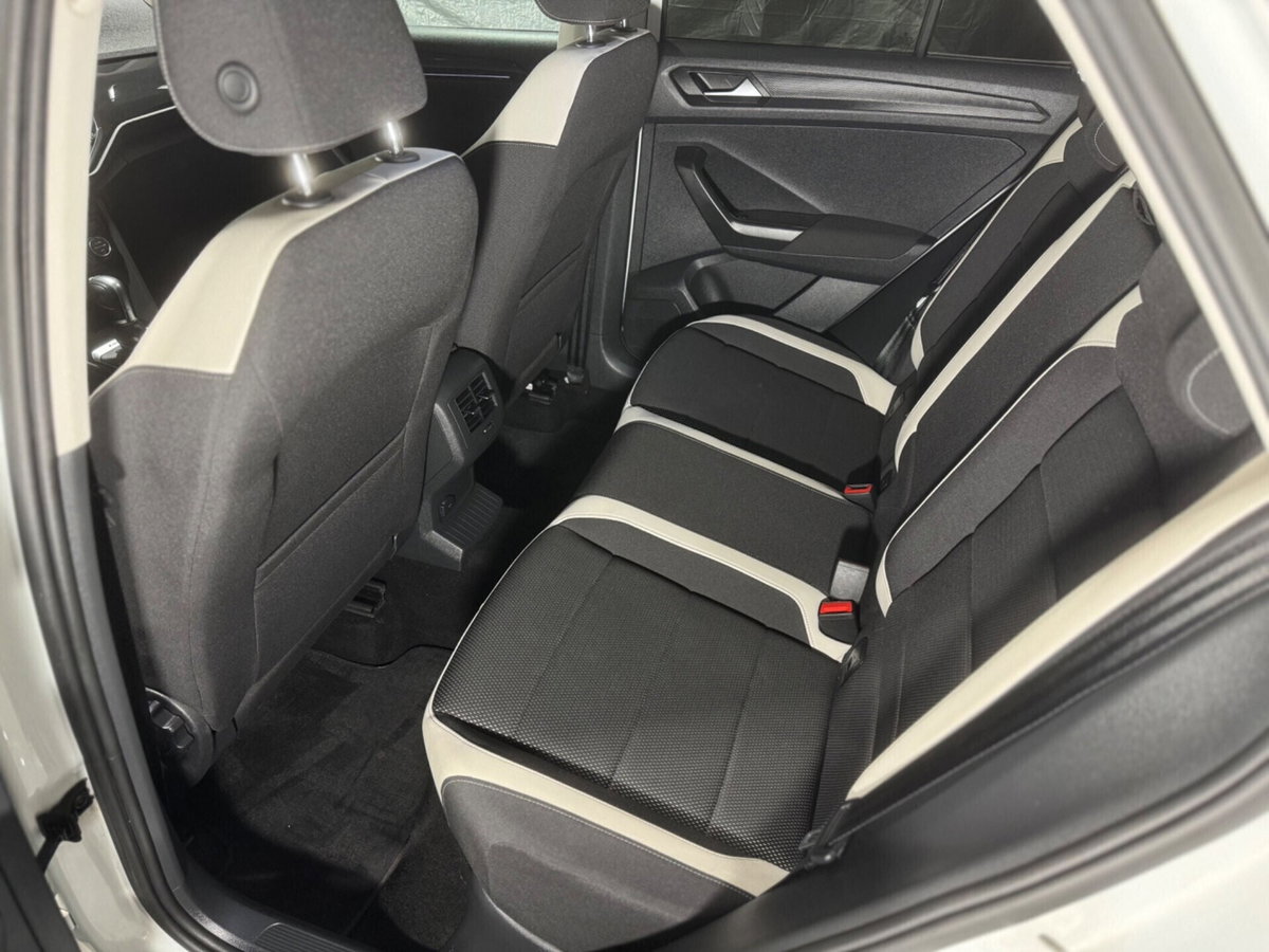 Volkswagen T-Roc 2.0 TDI SCR 150 CV DSG 4MOTION Advanced BlueMot. Tech. (18)
