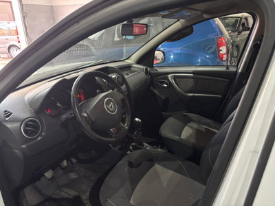 Dacia Duster 1.5 dCi 110CV 4x2 Lauréate (4)