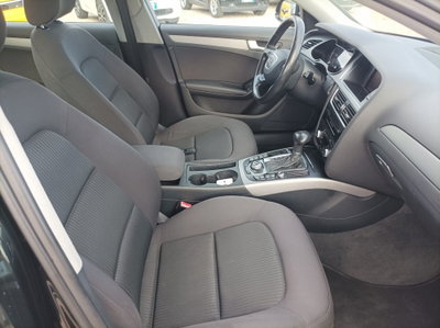Audi A4 Avant 2.0 TDI 143CV F.AP. multitronic Advanced (10)