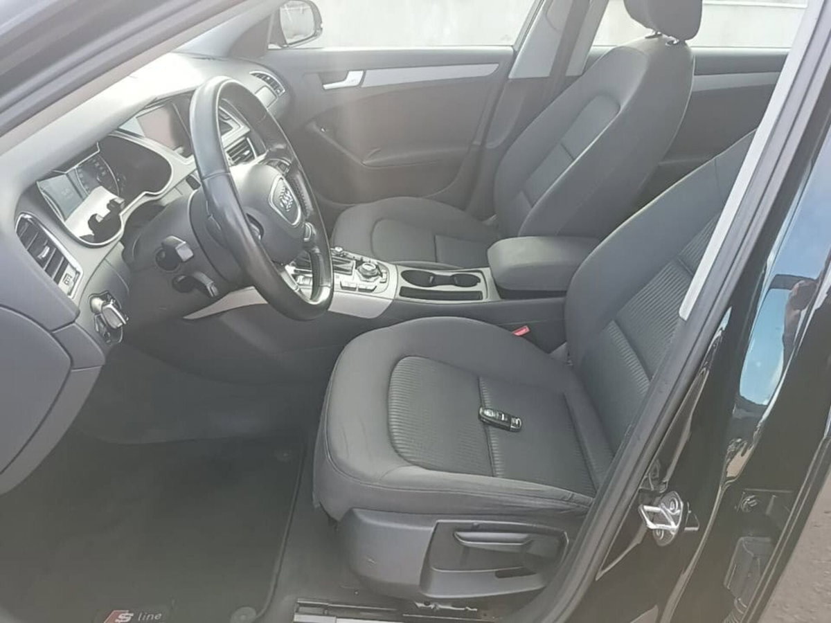 Audi A4 Avant 2.0 TDI 143CV F.AP. multitronic Advanced (9)