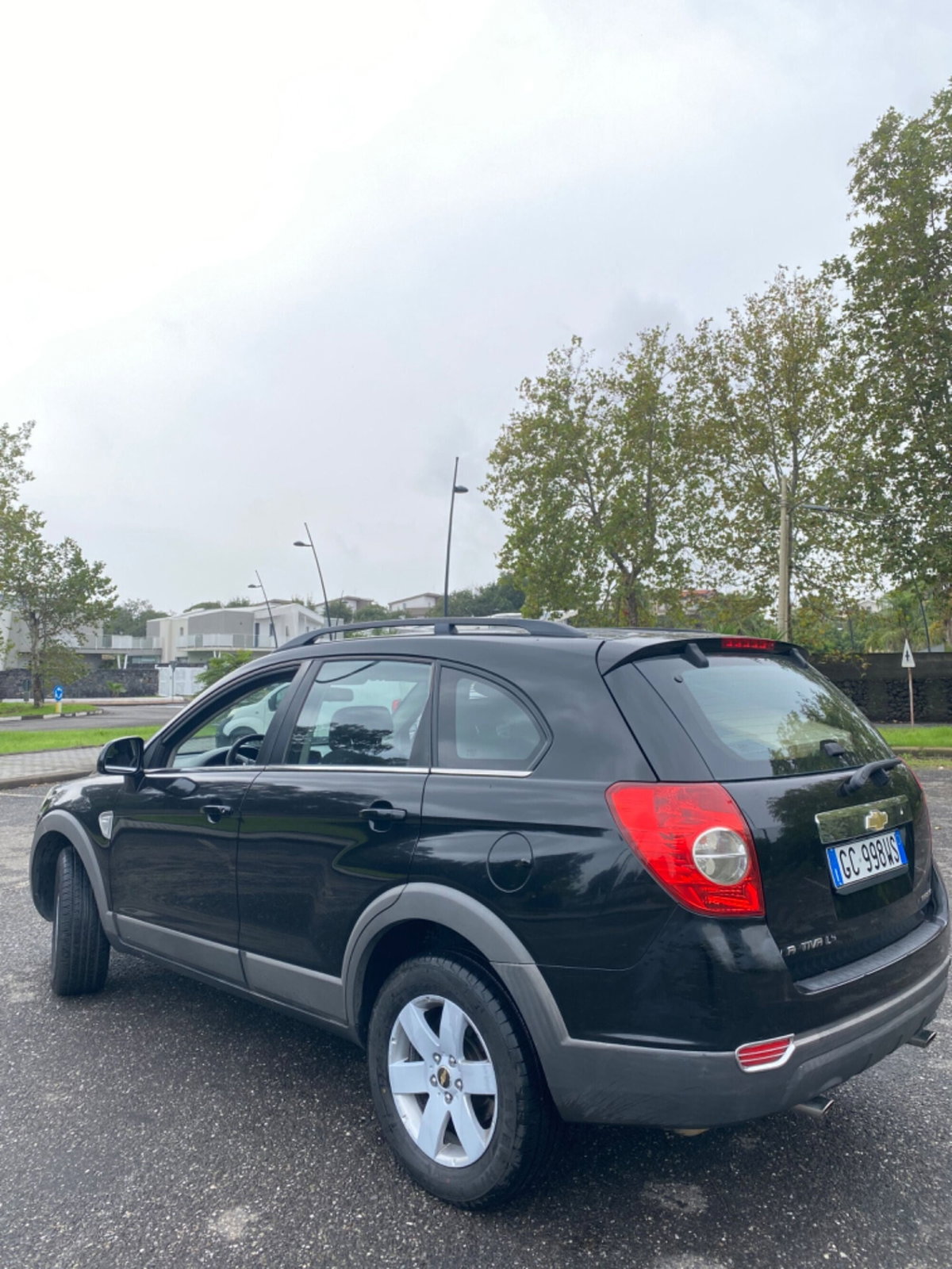 Chevrolet Captiva 2.4 LS (3)