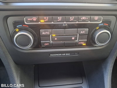 Volkswagen Golf 1.6 TDI DPF 5p. Highline (11)