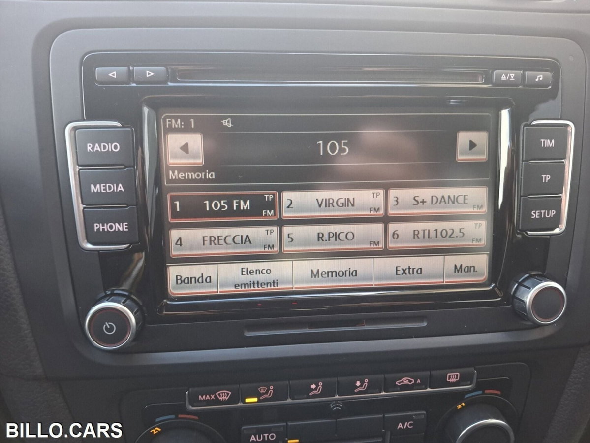 Volkswagen Golf 1.6 TDI DPF 5p. Highline (12)