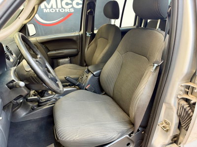Jeep Cherokee 2.5 CRD Sport (10)