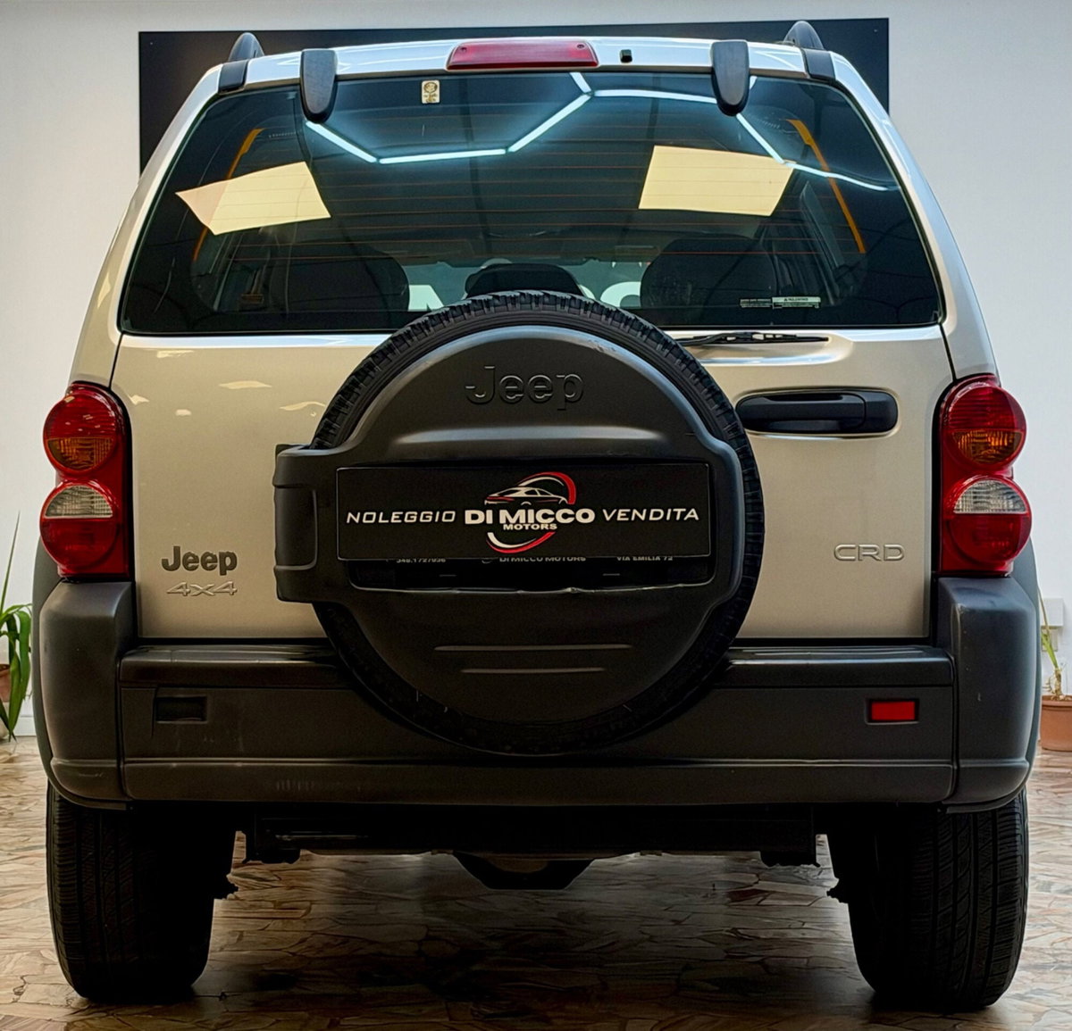 Jeep Cherokee 2.5 CRD Sport (6)