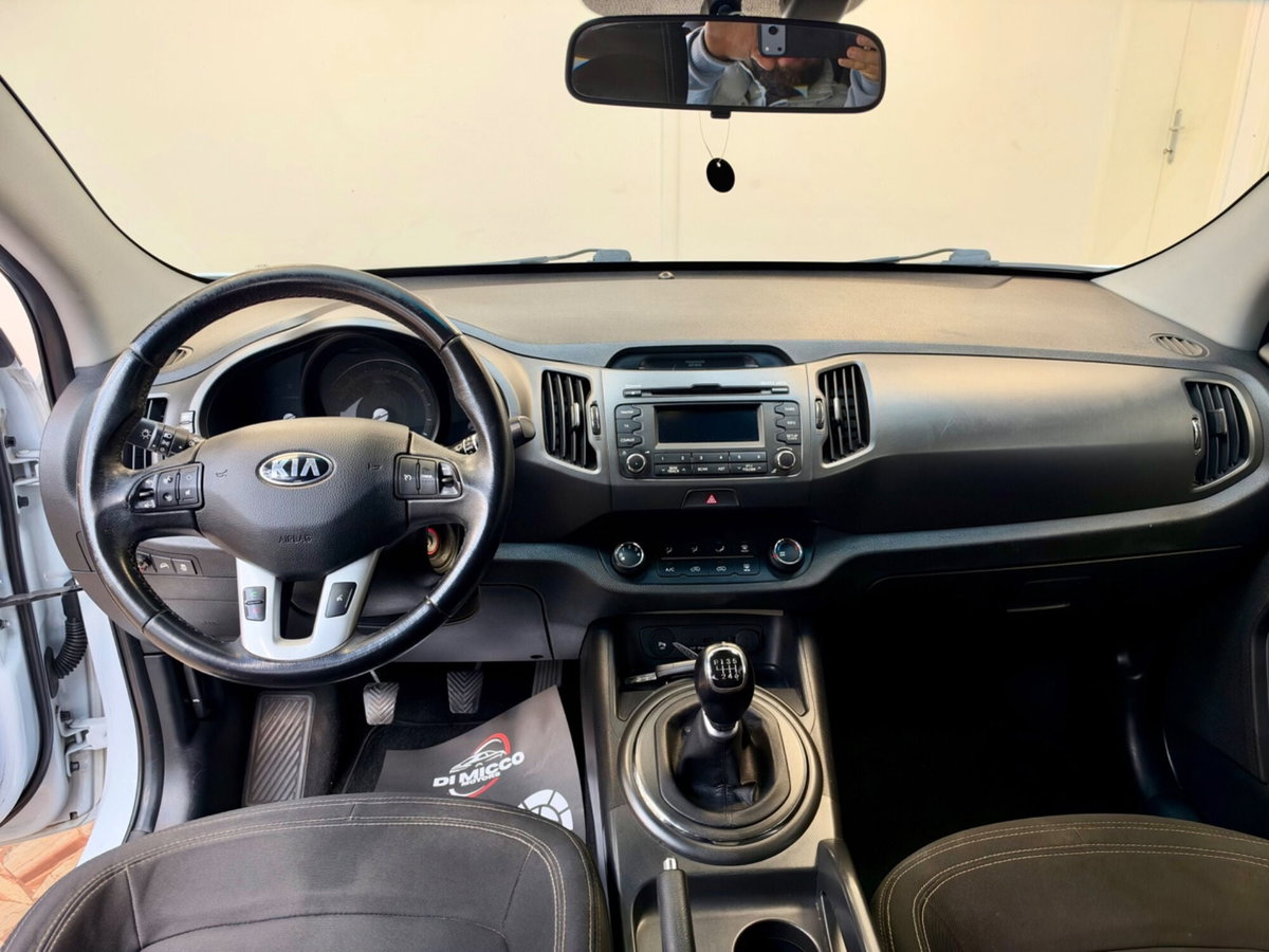 Kia Sportage 1.7 CRDI VGT 2WD Active (12)