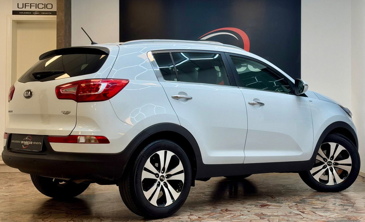 Kia Sportage 1.7 CRDI VGT 2WD Active (5)