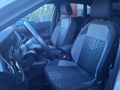 Volkswagen Taigo 1.5 tsi R-Line 150cv dsg (12)