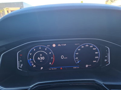 Volkswagen Taigo 1.5 tsi R-Line 150cv dsg (14)