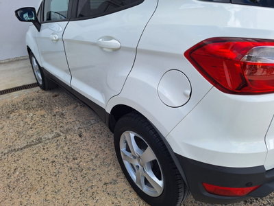Ford EcoSport 1.5 TDCi 95 CV Plus (12)