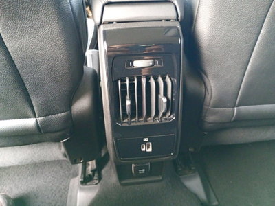 Jeep Compass 1.6 Multijet II 2WD Limited (17)