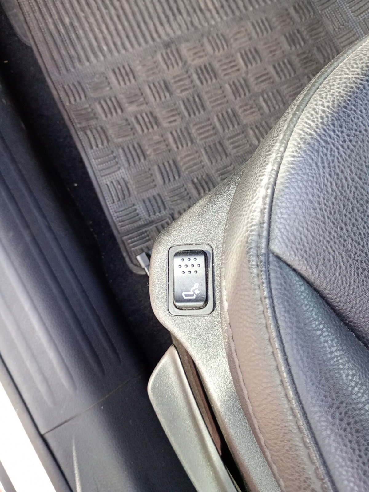 Jeep Compass 1.6 Multijet II 2WD Limited (19)