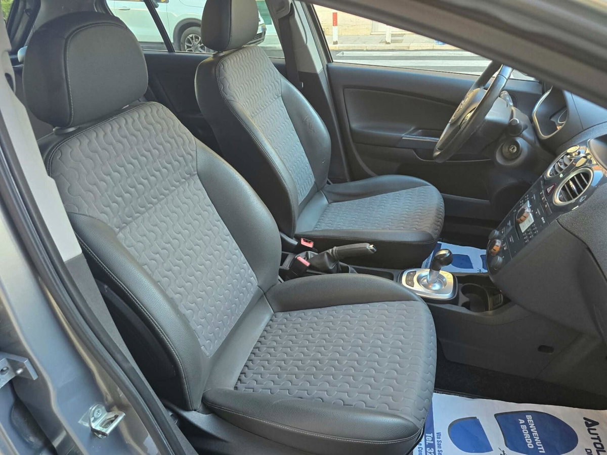 Opel Corsa 1.2 3 porte Easytronic Van (8)