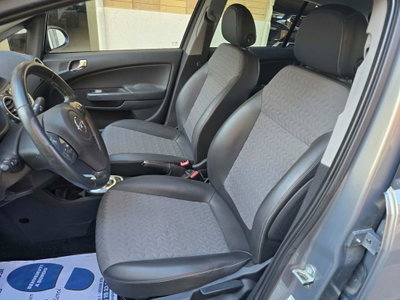 Opel Corsa 1.2 3 porte Easytronic Van (9)