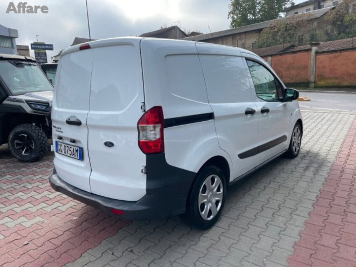 Ford Transit Courier 1.5 TDCi 75CV  Trend (5)